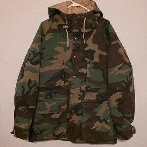😶‍🌫️ Columbia Gore-Tex 3M Thinsulate Men's M Green Camo Hooded Canvas Jacket